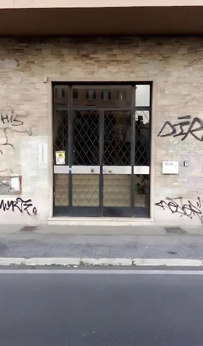 Casa Confortevole A San Giovanni Roma Apartment